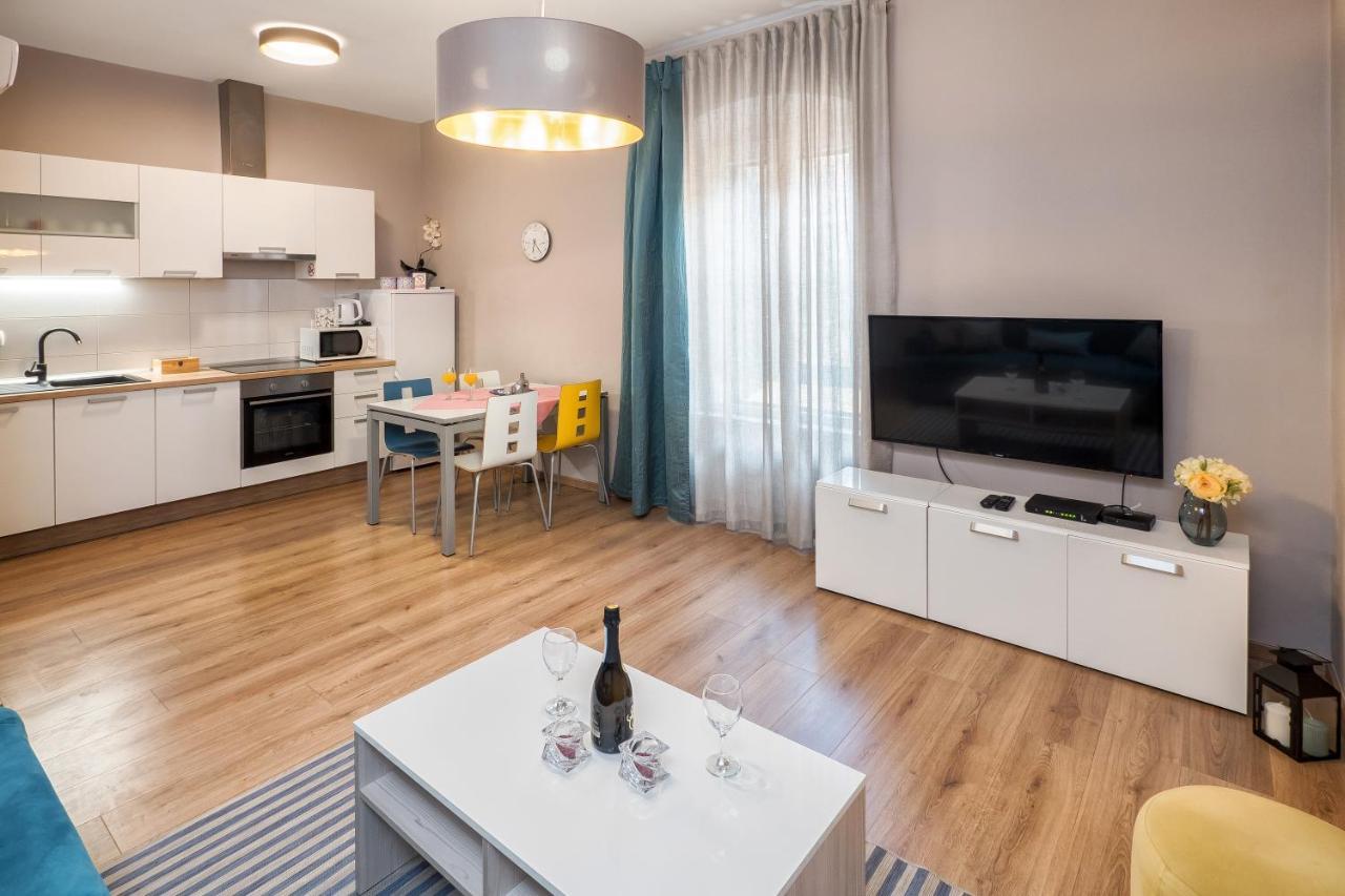 Apartment Queen Teuta In The Heart Of Split Historical Heritage Eksteriør billede