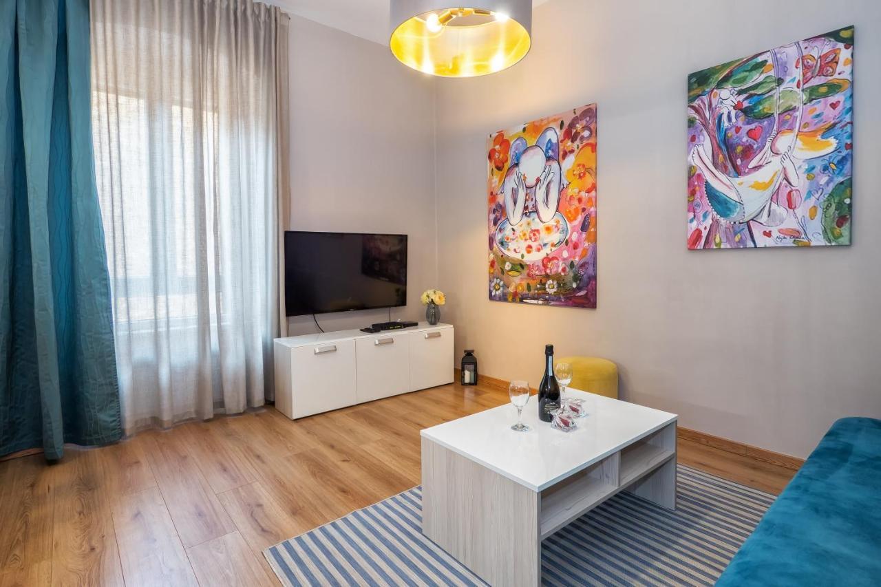 Apartment Queen Teuta In The Heart Of Split Historical Heritage Eksteriør billede